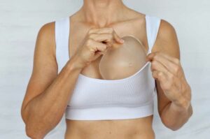 Tamaño-de-prótesis-para-un-aumento-de-pecho