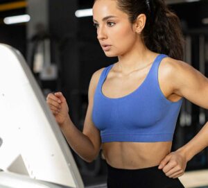 monte de venus abultado